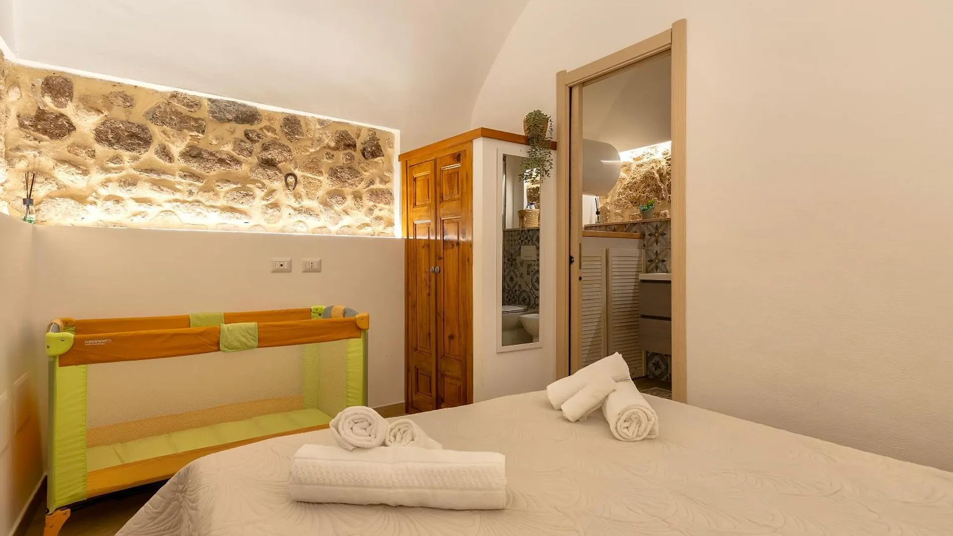 Dentro Le Mura Alghero 0*,